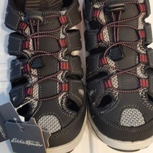 Eddie Bauer sandels size 7 women, s black
